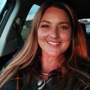 Meet your Posher, Deborah